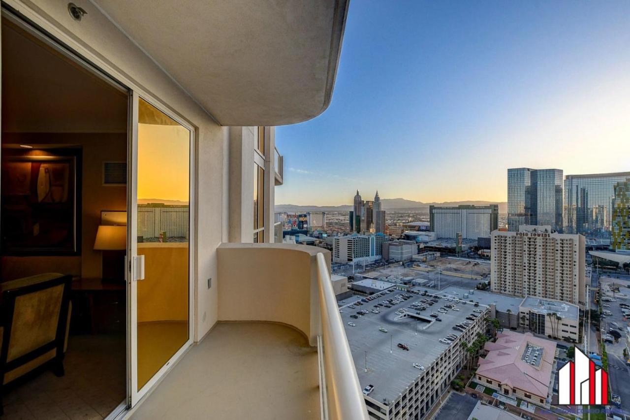 Mgm Signature-28-705 F1 Track & Strip View Balcony ラスベガス エクステリア 写真